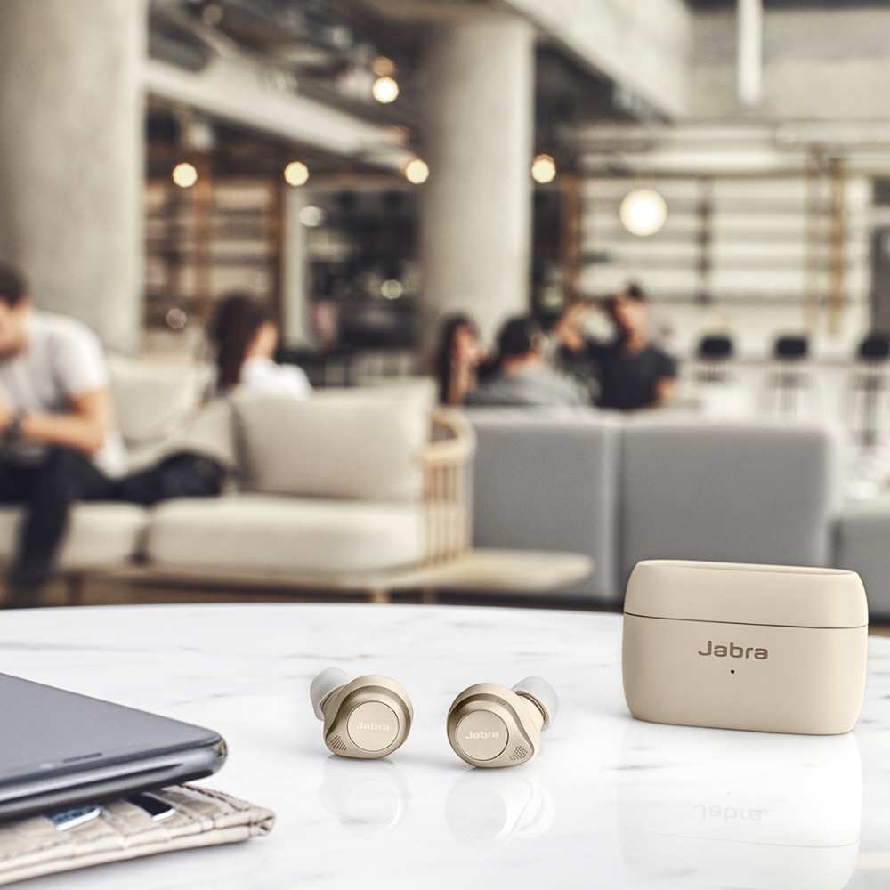 Jabra Elite 85t beige dorado