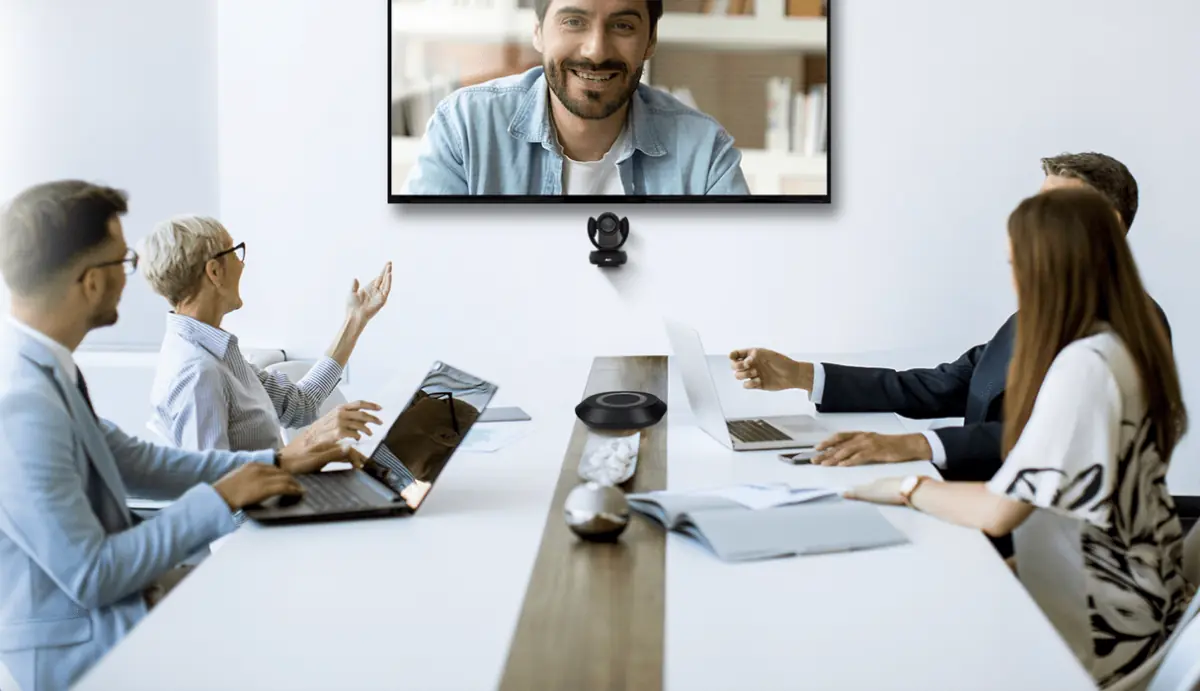 Kit videoconferencia AVer VC520 Pro 2 para reuniones salas grandes